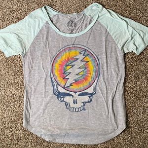 Women’s Medium Grateful Dead T -shirt